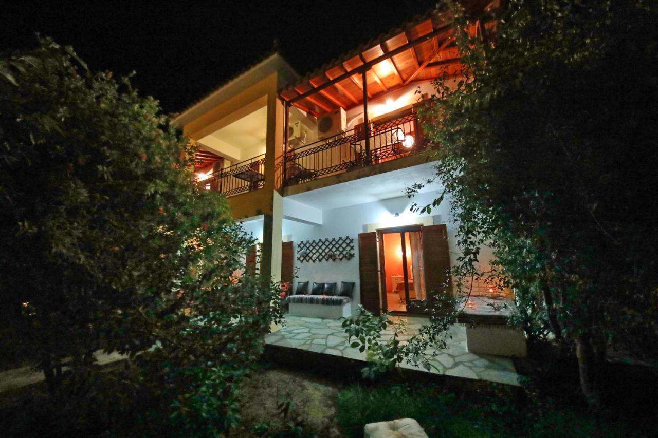 Koromilia Villa ネオ・キリマ エクステリア 写真